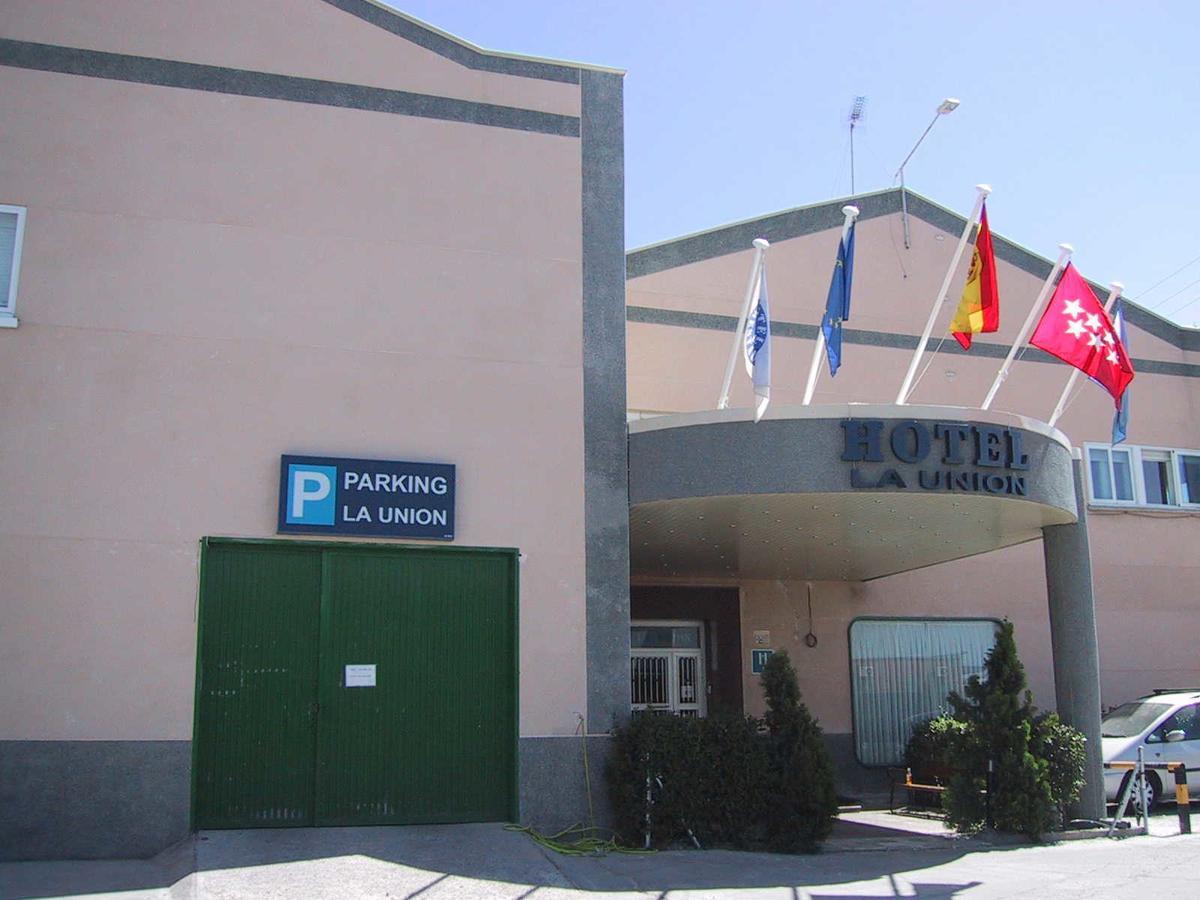 Hotel La Union Уманес-де-Мадрид Экстерьер фото